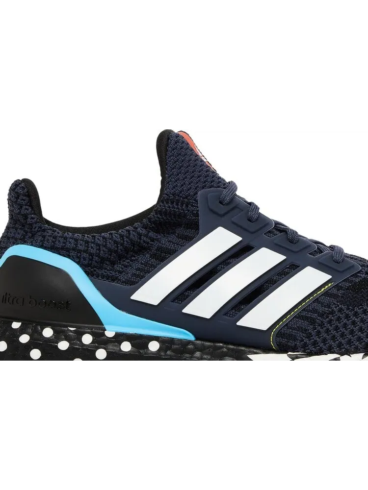 Кроссовки Adidas UltraBoost 5.0 DNA 'Multi Pattern - Shadow Navy' — изображение 2 из 8, синий