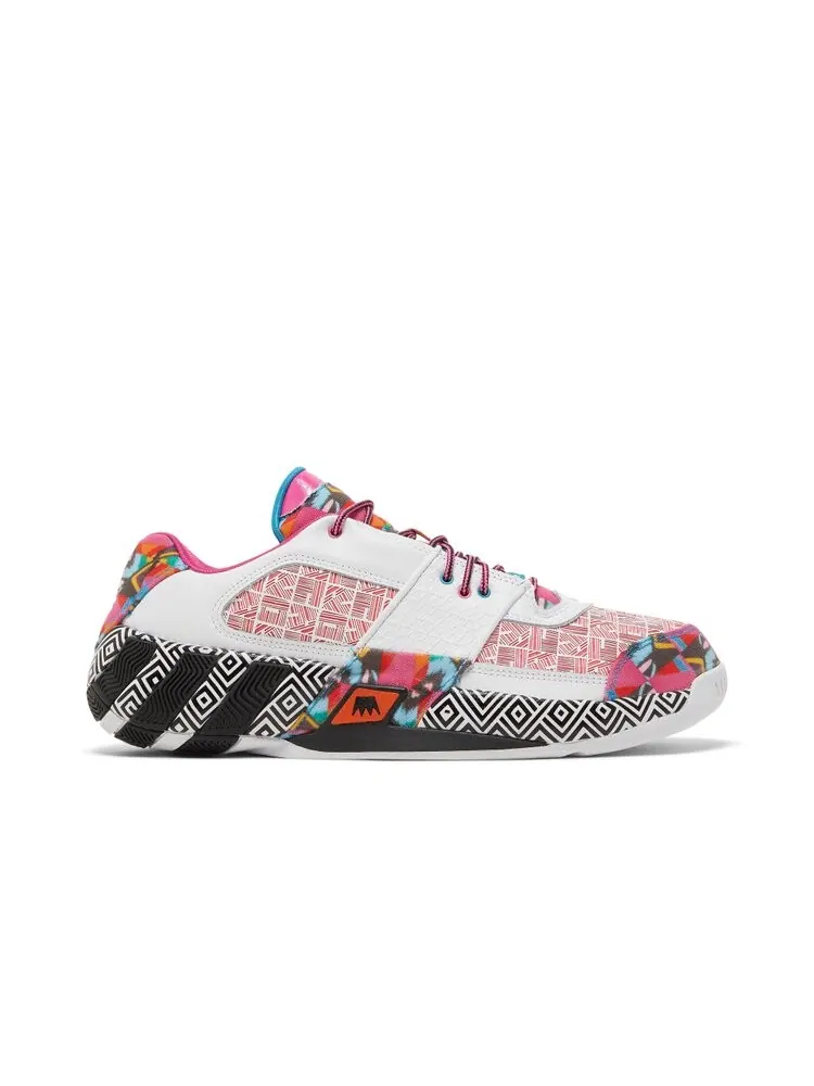 Кроссовки Adidas UNDRCRWN x Gil Zero Restomod — изображение 1 из 4, белый