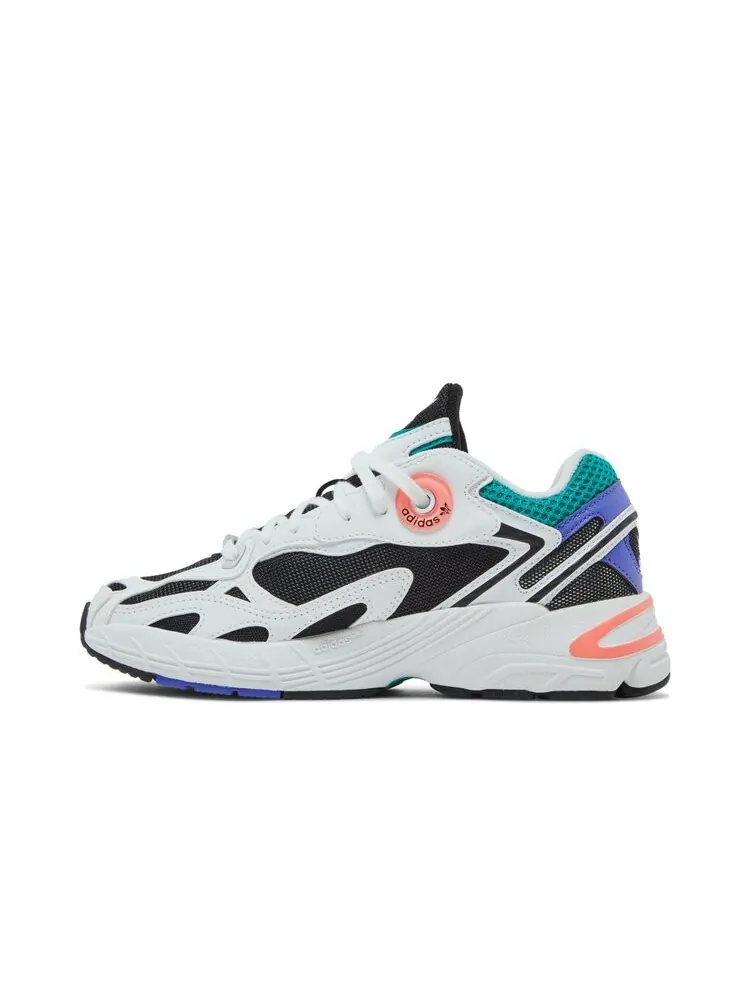 Кроссовки Adidas Wmns Astir — изображение 3 из 4, белый