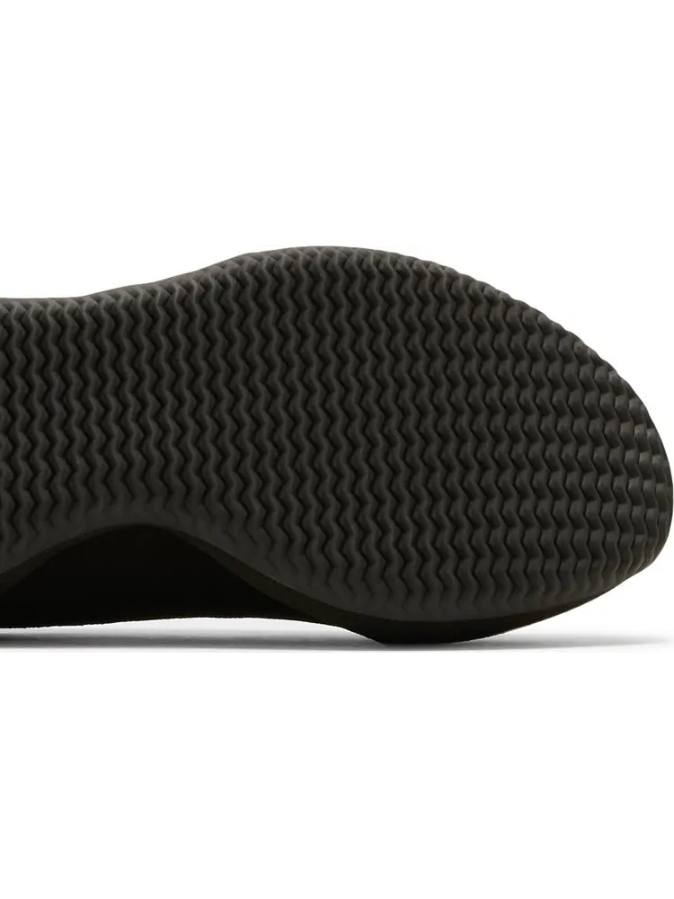 Кроссовки Adidas Yeezy Knit Runner 'Stone Carbon' — изображение 5 из 8, серый