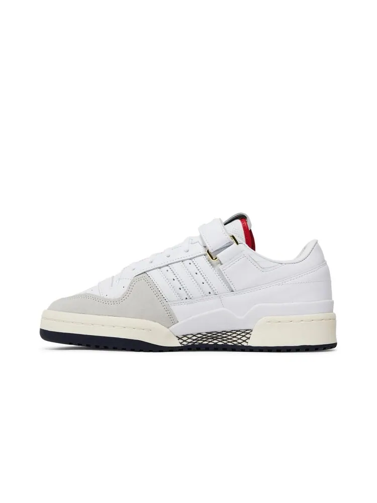 Кроссовки Adidas Sneakersnstuff x Forum 84 Low — изображение 3 из 4, белый