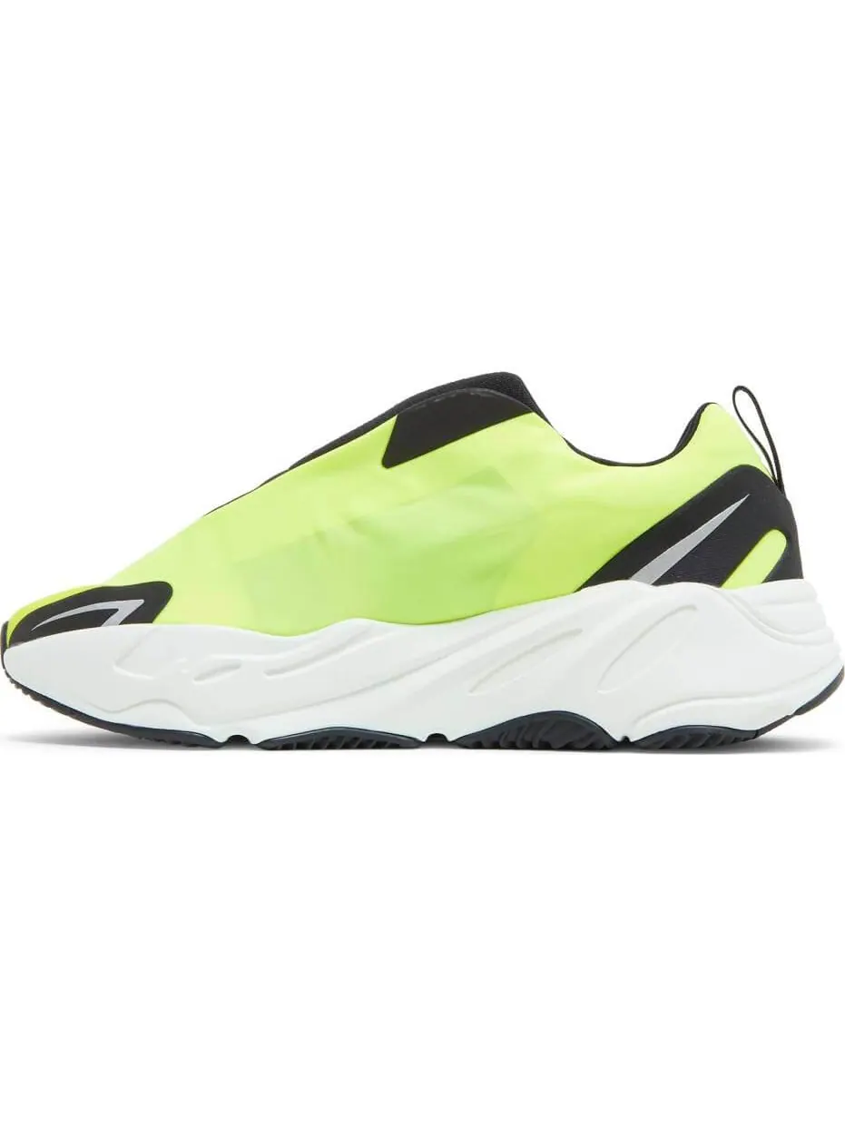 Кроссовки Yeezy Boost 700 MNVN Laceless Phosphor — изображение 2 из 8, желтый