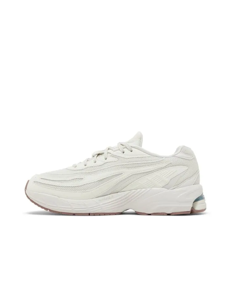 Кроссовки Adidas Orketro — изображение 3 из 4, белый