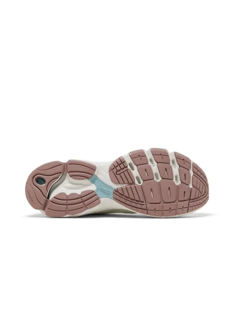 Кроссовки Adidas Orketro — изображение 4 из 4, белый