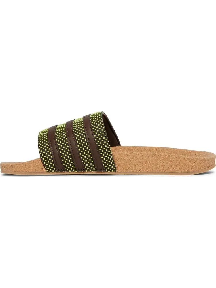 Сандалии Adidas Adilette Slide 'Plant and Grow' — изображение 3 из 8, коричневый