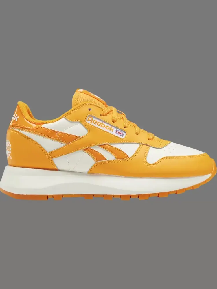 Кроссовки popsicle x wmns classic leather sp 'semi fire spark' Reebok, апельсин — изображение 1 из 1, оранжевый