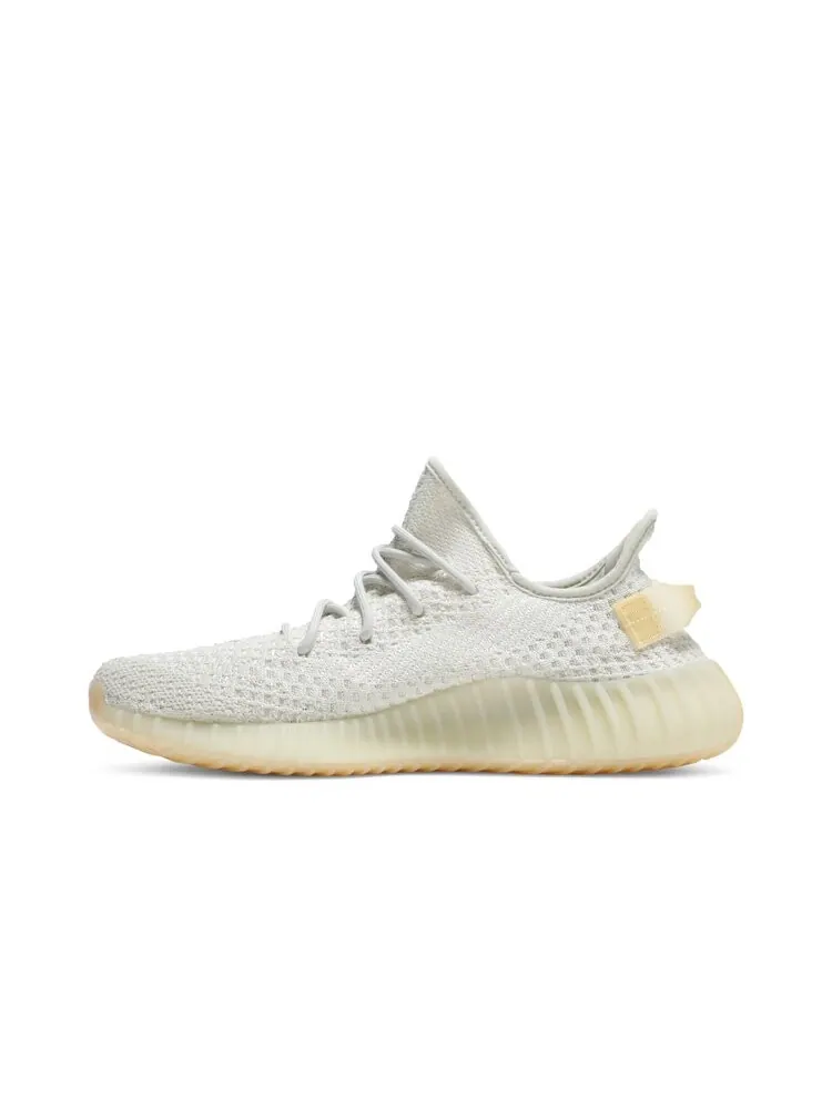 Кроссовки Adidas Yeezy Boost 350 V2 — изображение 3 из 4, белый