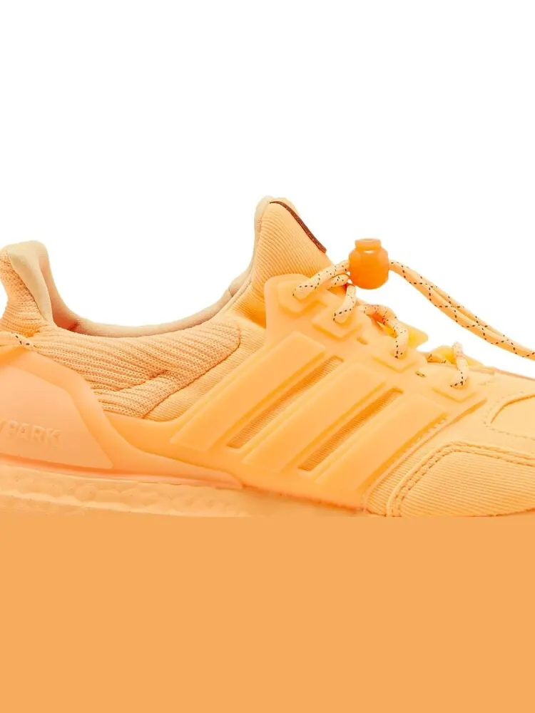 Кроссовки Adidas Ivy Park x UltraBoost OG 'Rodeo - Acid Orange' — изображение 2 из 8, оранжевый