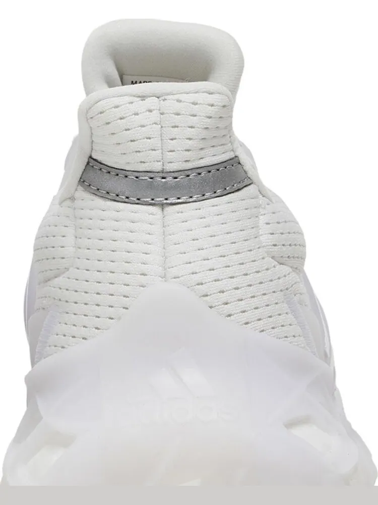 Кроссовки Adidas UltraBoost Web DNA — изображение 7 из 8, белый