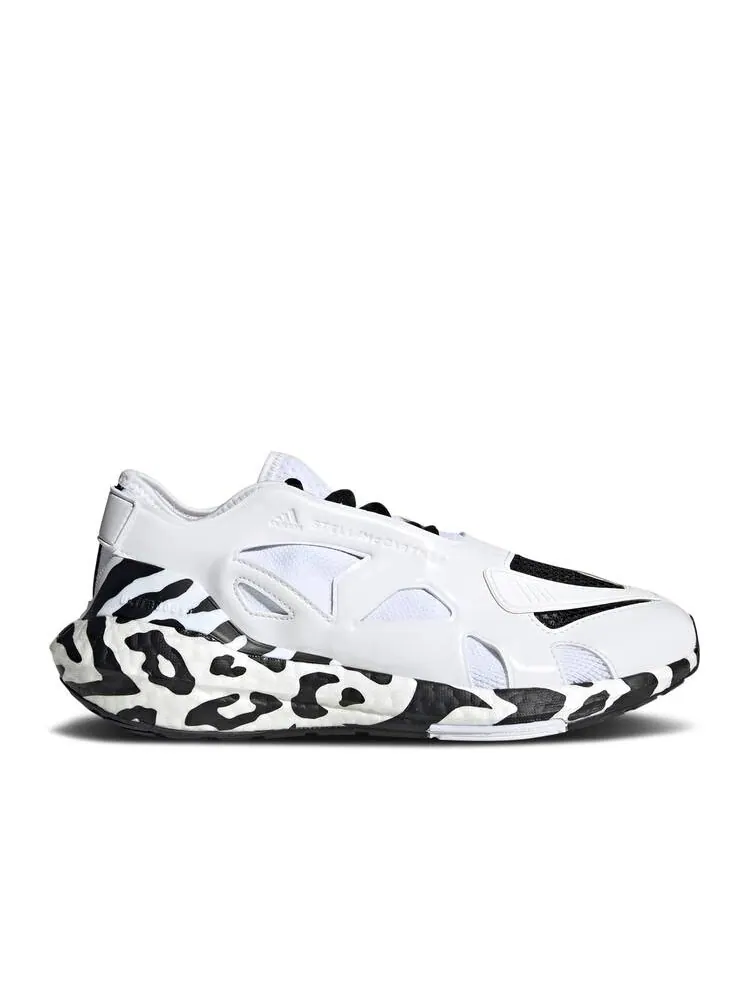 Кроссовки Adidas STELLA MCCARTNEY X WMNS ULTRABOOST 22 'ZEBRA' — изображение 1 из 1, белый