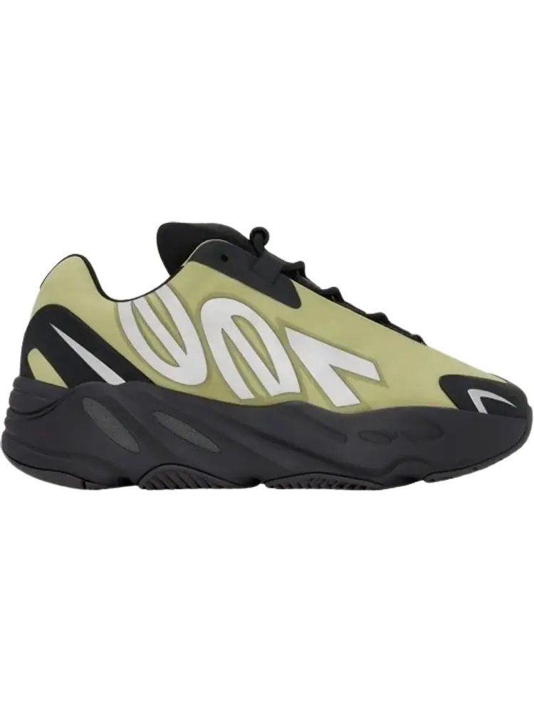 Кроссовки Adidas Yeezy Boost 700 MNVN Kids 'Resin' — изображение 1 из 1, зеленый