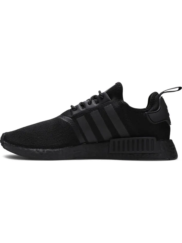 Кроссовки Adidas Pharrell x NMD_R1 'Black Future' — изображение 3 из 8, черный