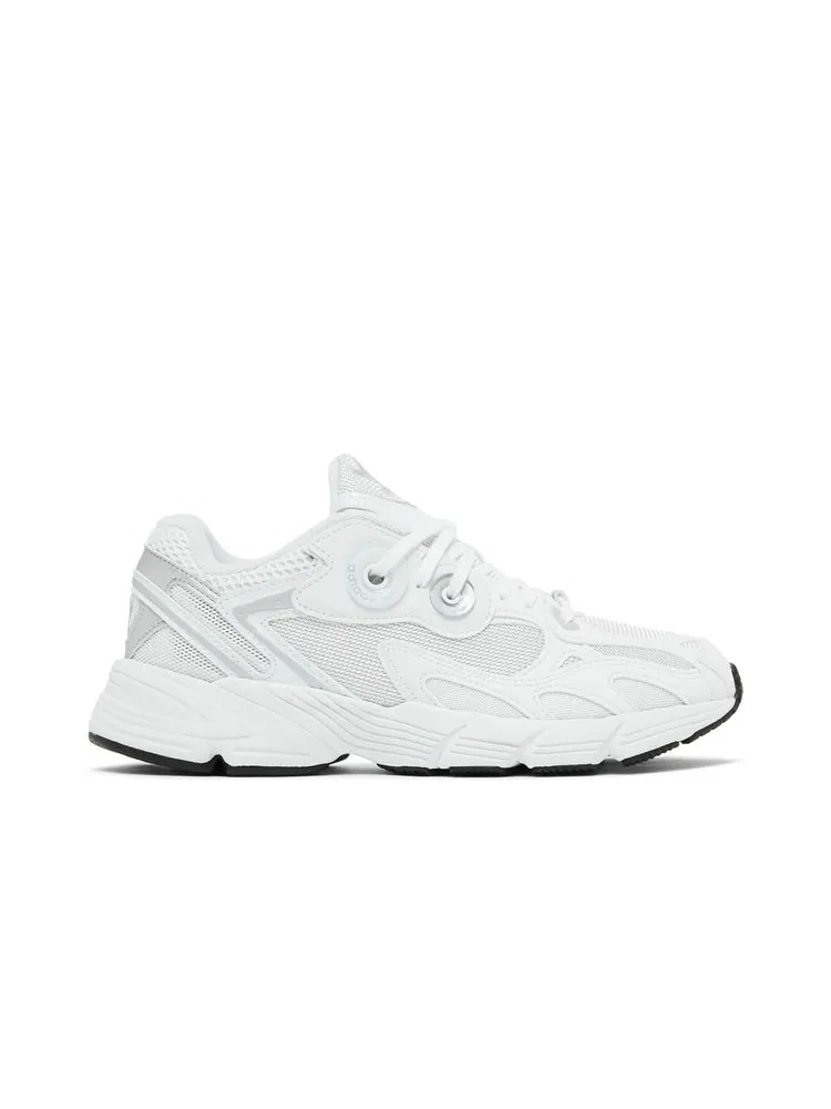 Кроссовки Wmns Astir 'White Silver Metallic' — изображение 1 из 8