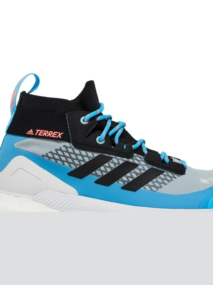 Ботинки Adidas Wmns Terrex Free Hiker GTX 'Grey Sky Rush' — изображение 2 из 8, серый