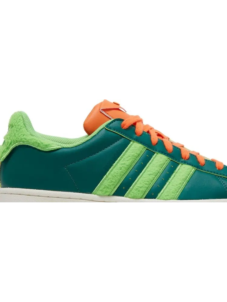 Кроссовки Adidas South Park x Superstar 'Kyle' — изображение 2 из 8, зеленый