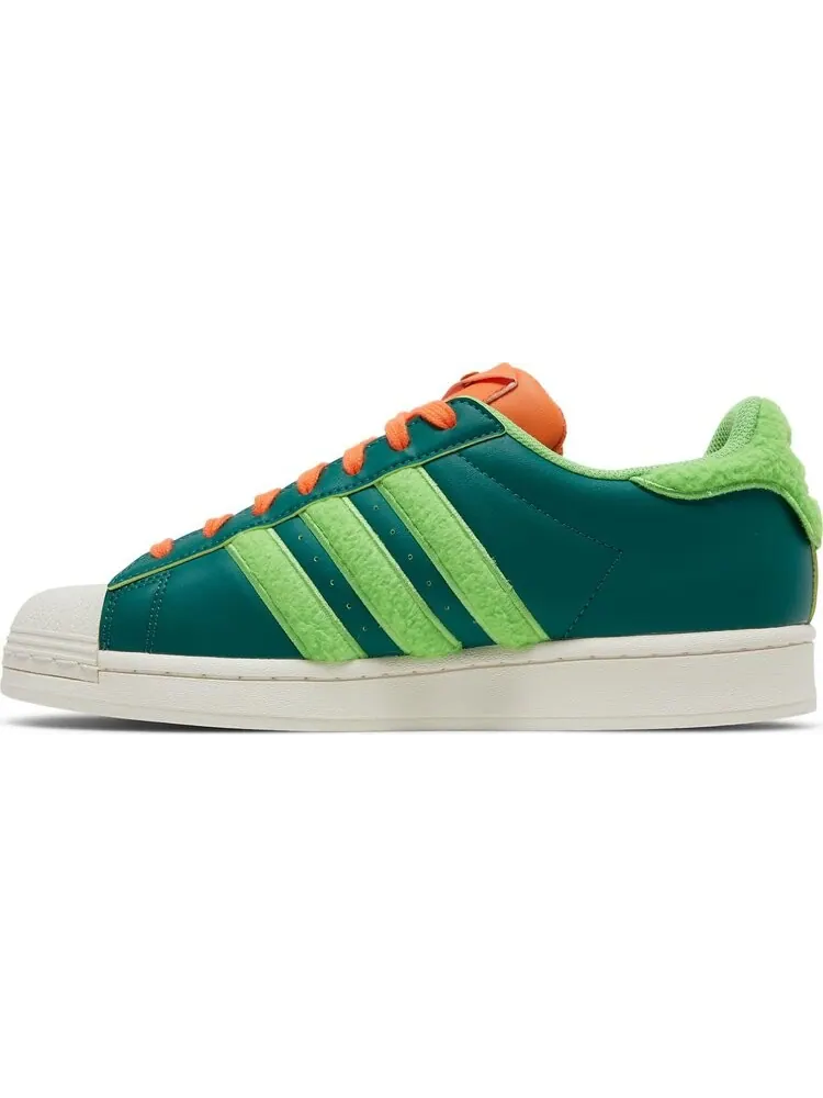 Кроссовки Adidas South Park x Superstar 'Kyle' — изображение 3 из 8, зеленый