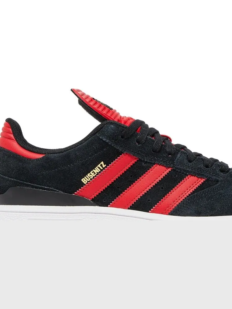 Кроссовки Adidas Busenitz 'Black Scarlet' — изображение 2 из 8, черный