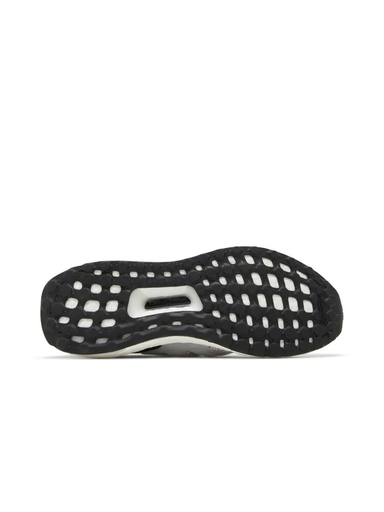 Кроссовки Adidas Wmns UltraBoost 5 DNA — изображение 4 из 4, белый