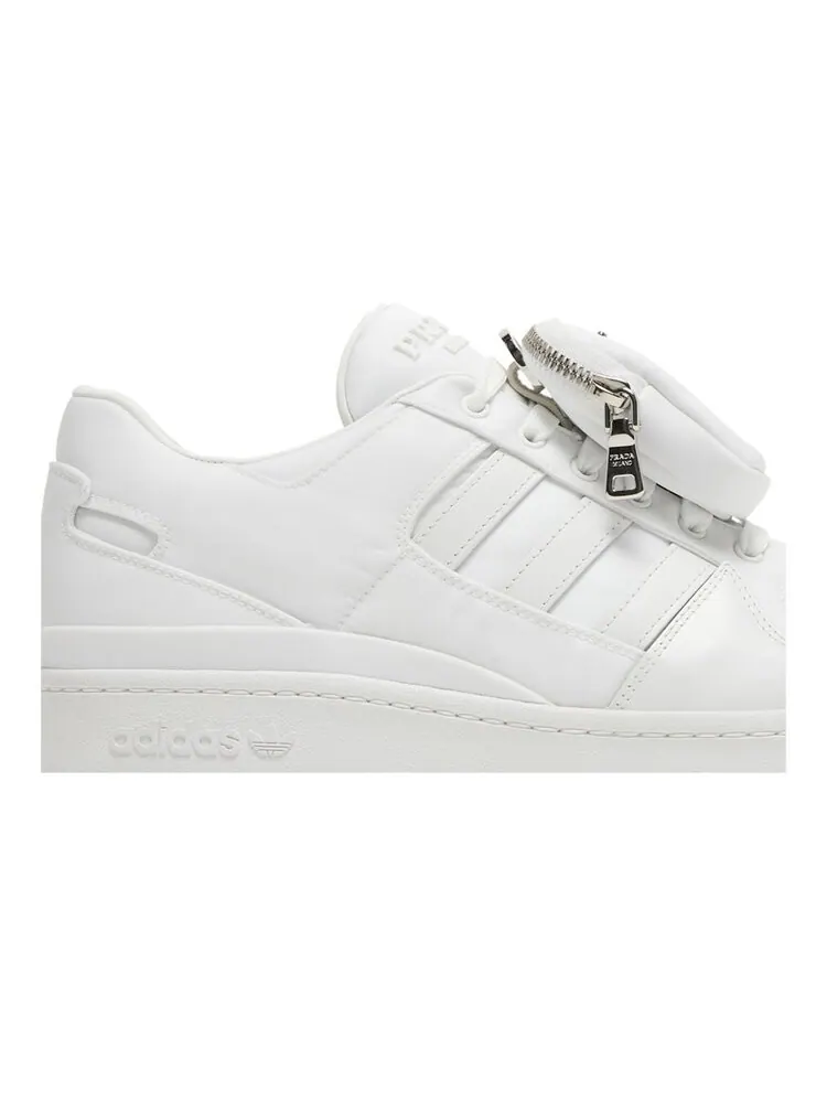 Кроссовки Adidas Prada x Forum Low — изображение 2 из 4, белый