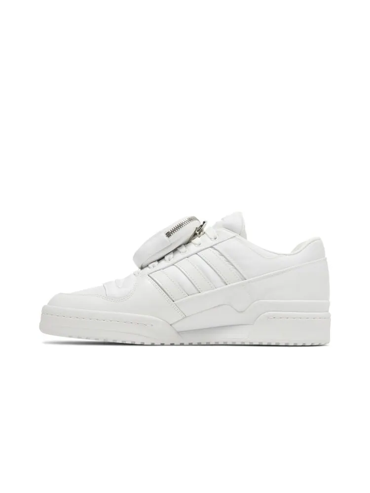 Кроссовки Adidas Prada x Forum Low — изображение 3 из 4, белый