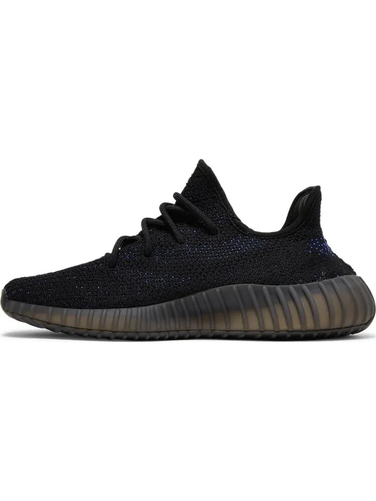 Кроссовки Adidas Yeezy Boost 350 V2 'Dazzling Blue' — изображение 3 из 8, синий