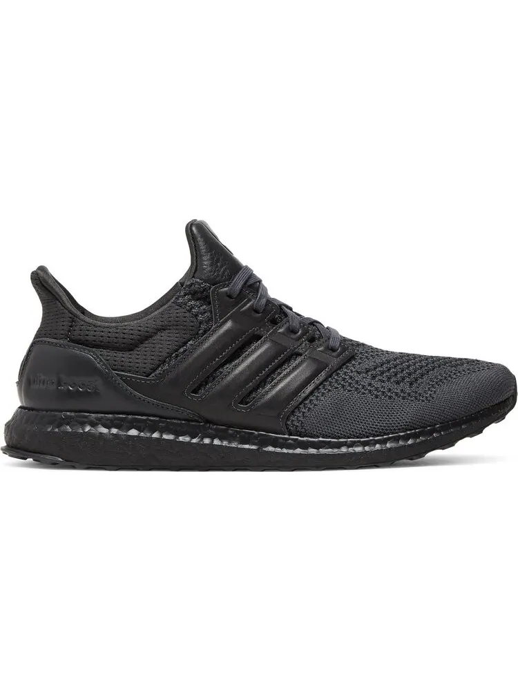 Кроссовки UltraBoost 1.0 DNA 'Carbon' — изображение 1 из 4, черный