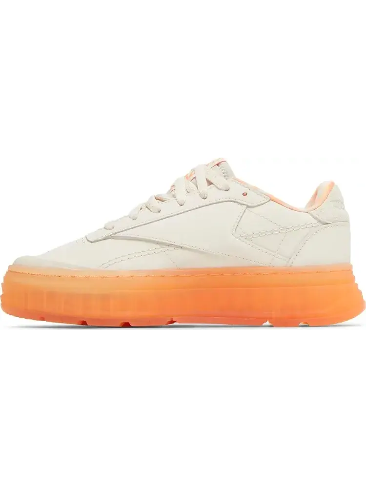 Кроссовки madwomen x wmns club c double geo 'sandtrap sunwash' Reebok, пломбир — изображение 3 из 8, бежевый