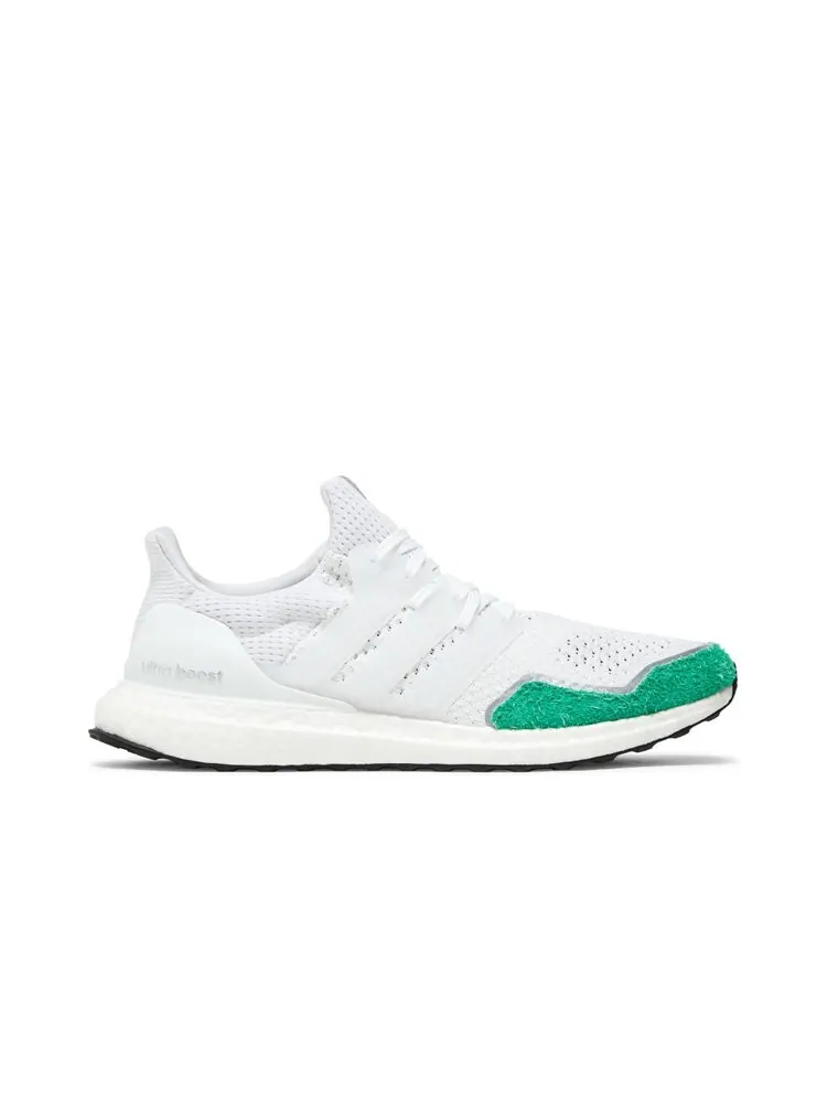 Кроссовки Adidas UltraBoost 1.0 DNA — изображение 1 из 4, белый