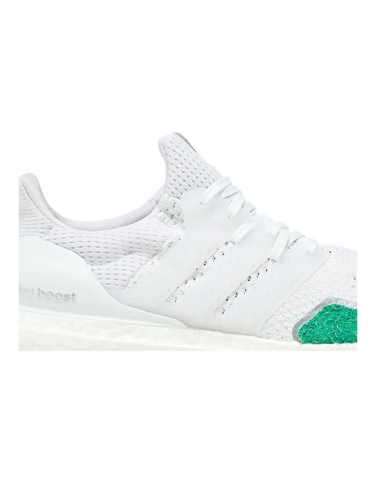 Кроссовки Adidas UltraBoost 1.0 DNA — изображение 2 из 4, белый