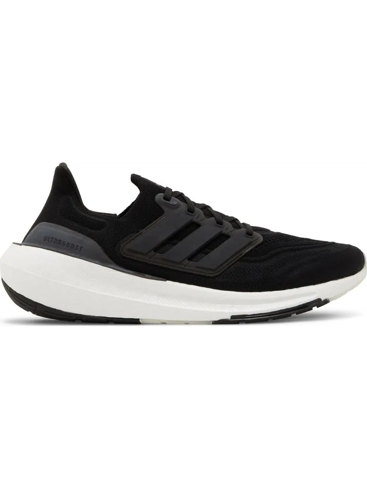 Кроссовки Adidas UltraBoost Light — изображение 1 из 8, черный
