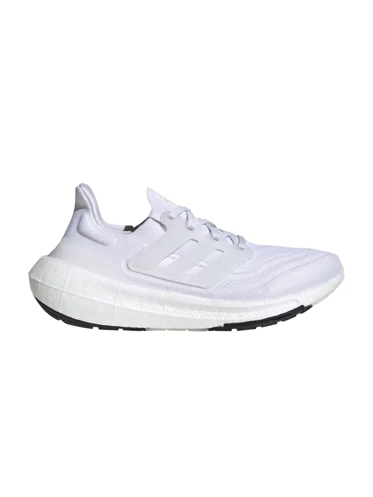 Кроссовки Wmns UltraBoost Light — изображение 1 из 1, белый