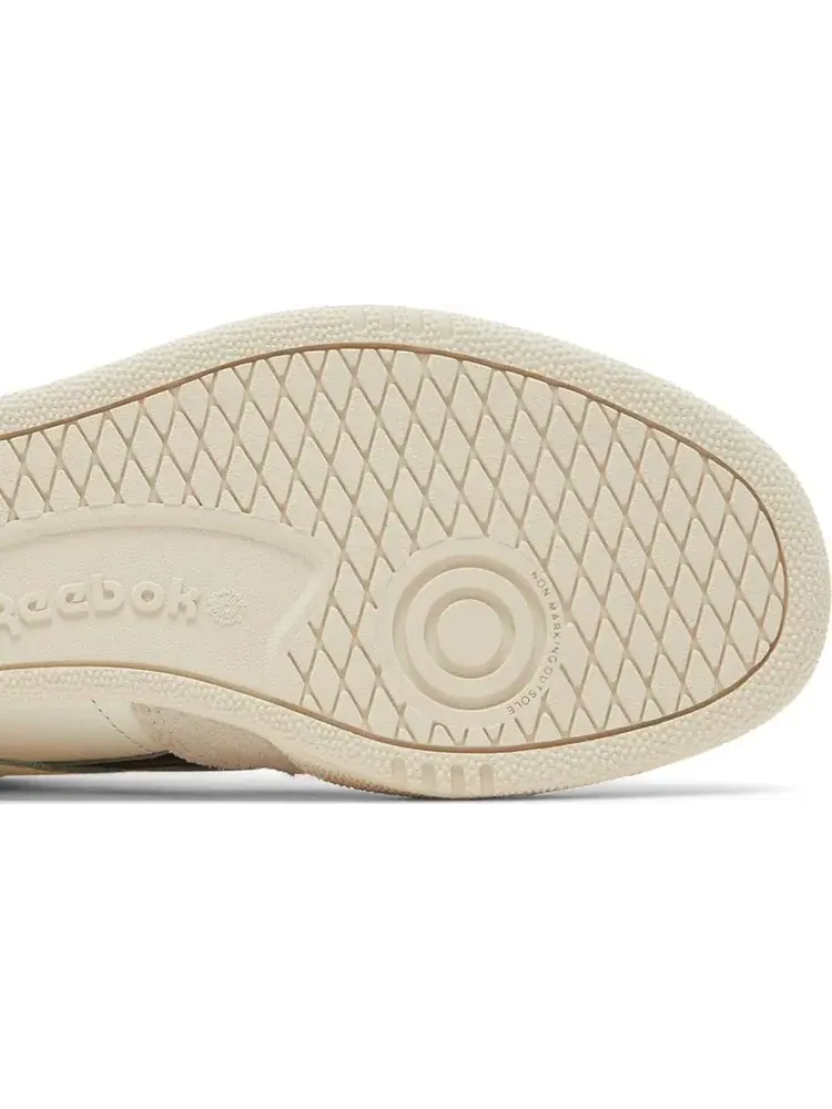 Кроссовки club c revenge 'chalk black' Reebok, пломбир — изображение 5 из 8, бежевый
