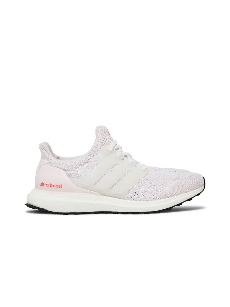 Кроссовки adidas Wmns UltraBoost 5.0 DNA 'Almost Pink' — изображение 2 из 9, розовый/белый