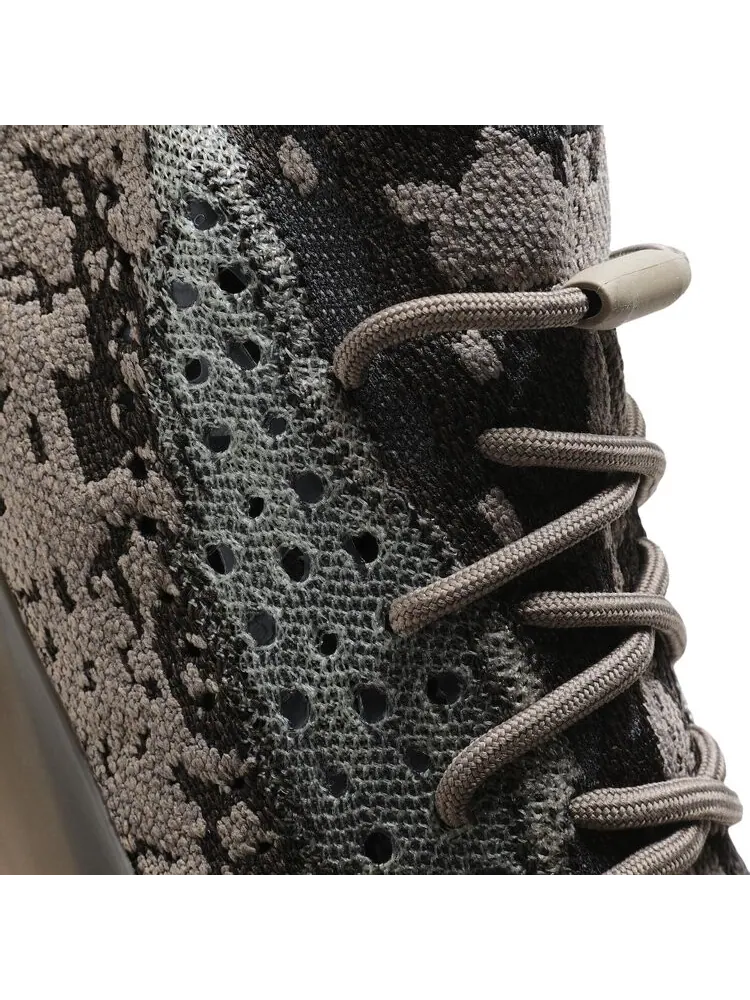 Кроссовки Adidas Yeezy Boost 380 'Stone Salt' — изображение 10 из 10, черный