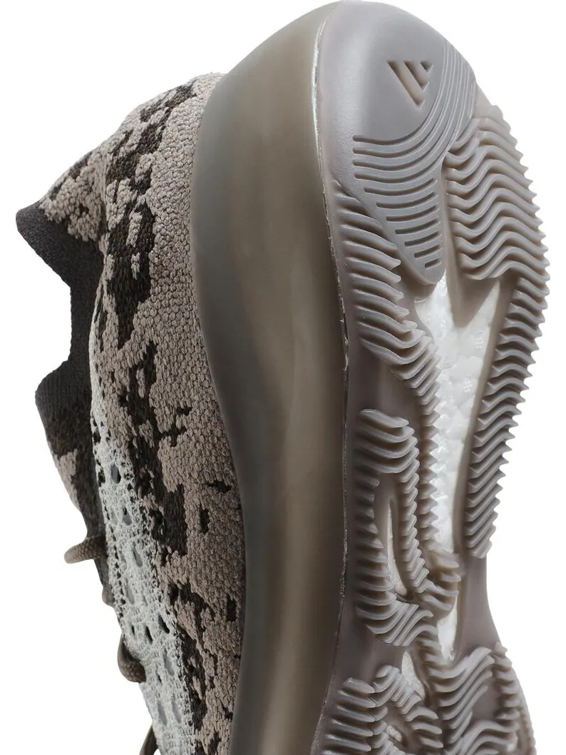 Кроссовки Adidas Yeezy Boost 380 'Stone Salt' — изображение 9 из 10, черный