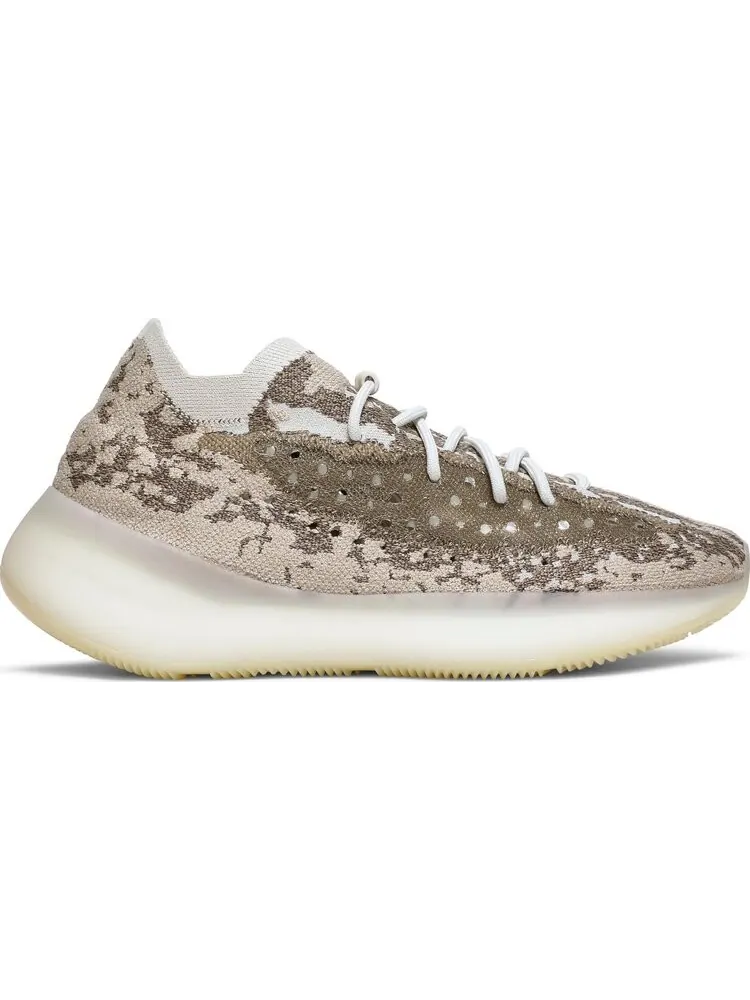 Кроссовки Adidas Yeezy Boost 380 'Pyrite' — изображение 1 из 10, серый