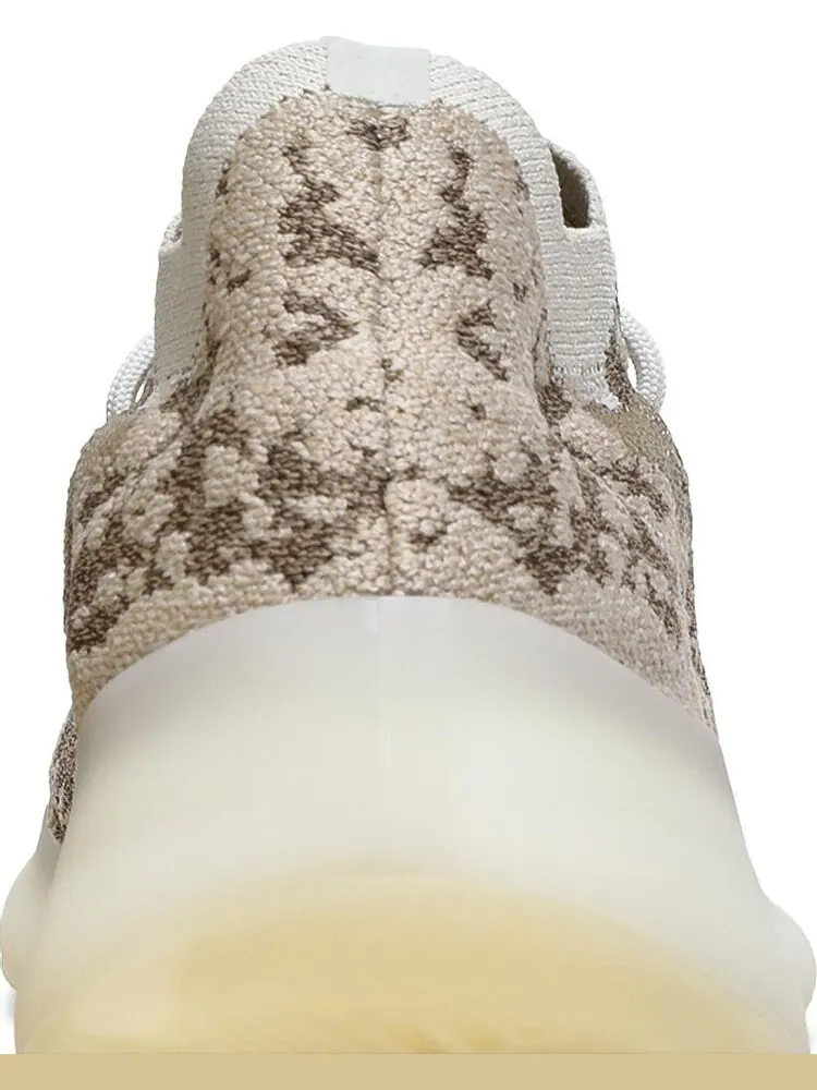 Кроссовки Adidas Yeezy Boost 380 'Pyrite' — изображение 7 из 10, серый