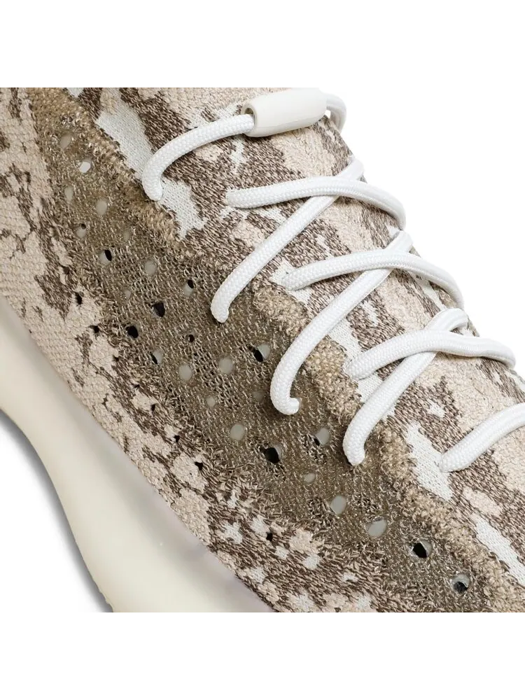 Кроссовки Adidas Yeezy Boost 380 'Pyrite' — изображение 9 из 10, серый