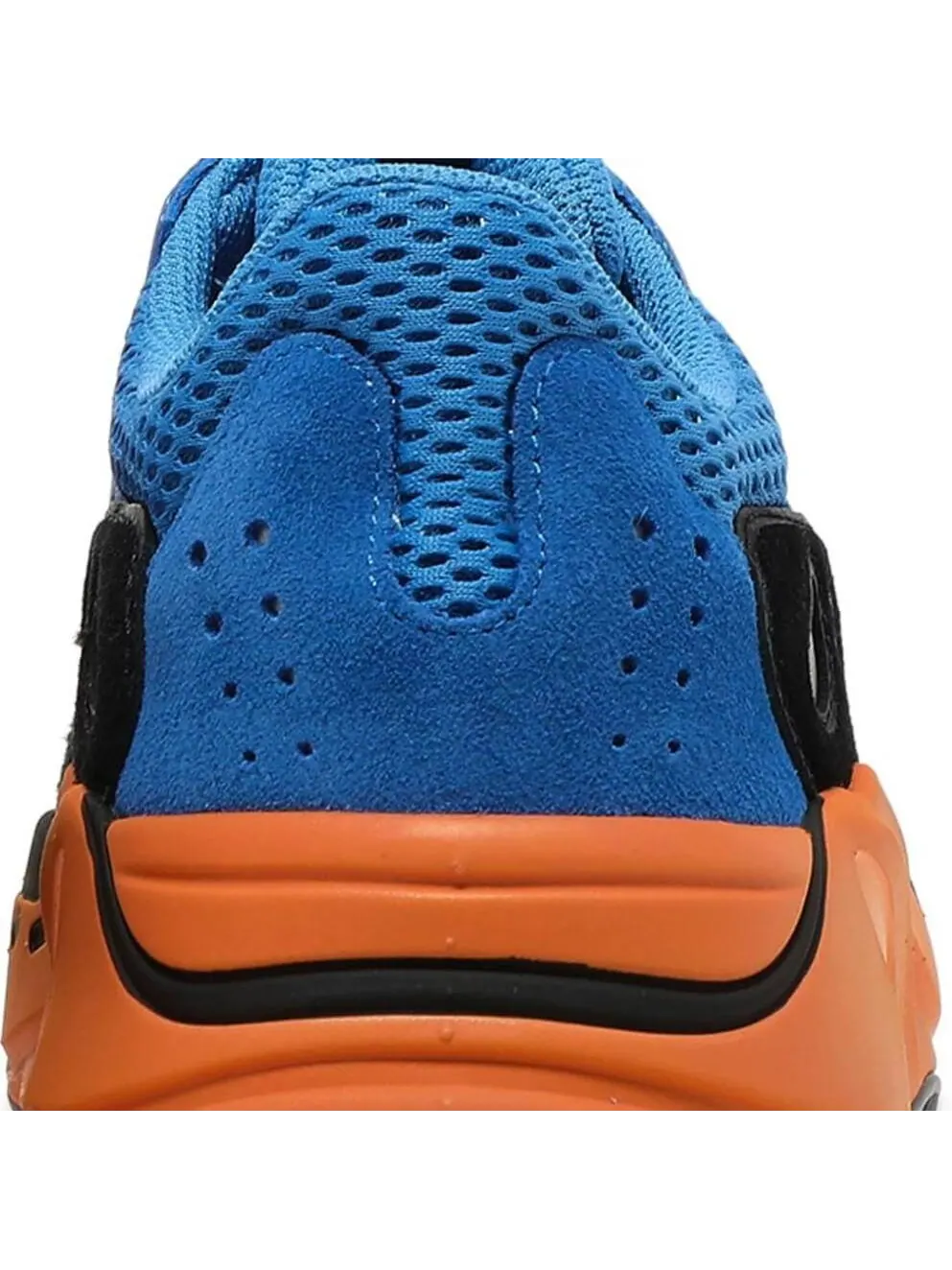 Кроссовки Yeezy Boost 700 Bright Blue — изображение 7 из 8, синий