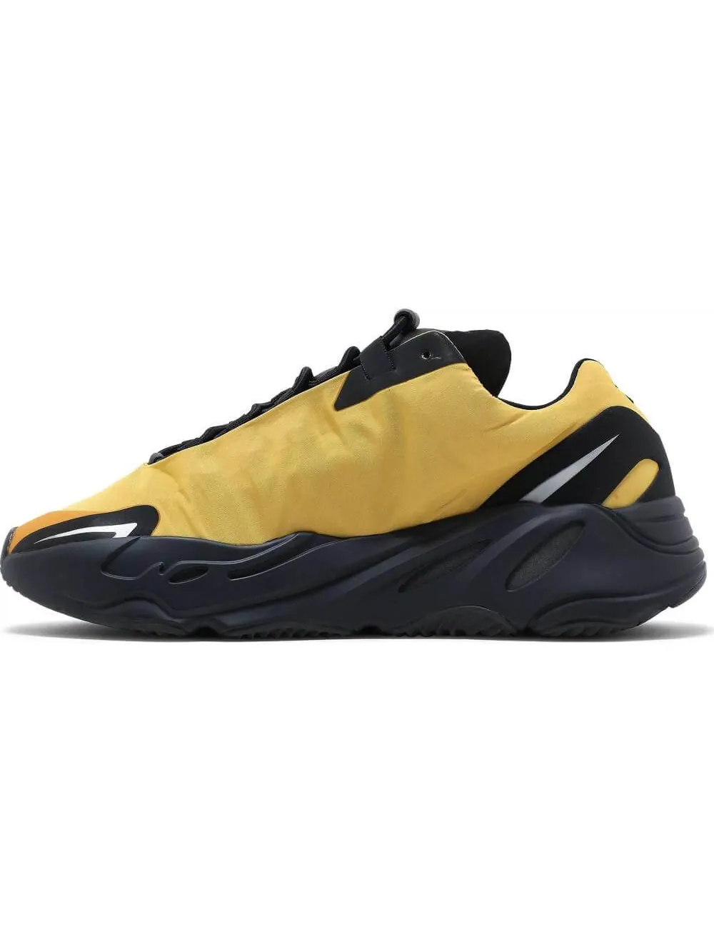Кроссовки Yeezy Boost 700 MNVN Honey Flux — изображение 3 из 11, желтый