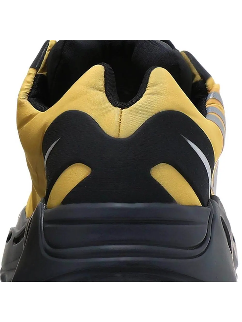 Кроссовки Yeezy Boost 700 MNVN Honey Flux — изображение 8 из 11, желтый