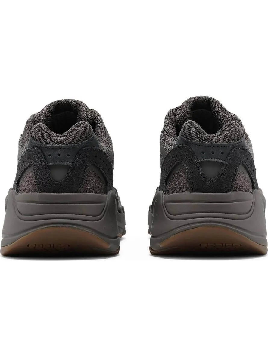 Кроссовки Yeezy Boost 700 V2 Mauve — изображение 5 из 10, бежевый