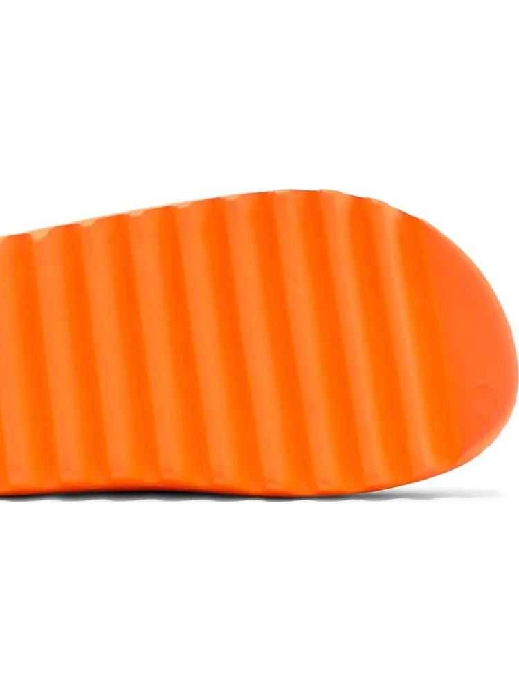 Сандалии Adidas Yeezy Slides 'Enflame Orange' — изображение 5 из 8, оранжевый
