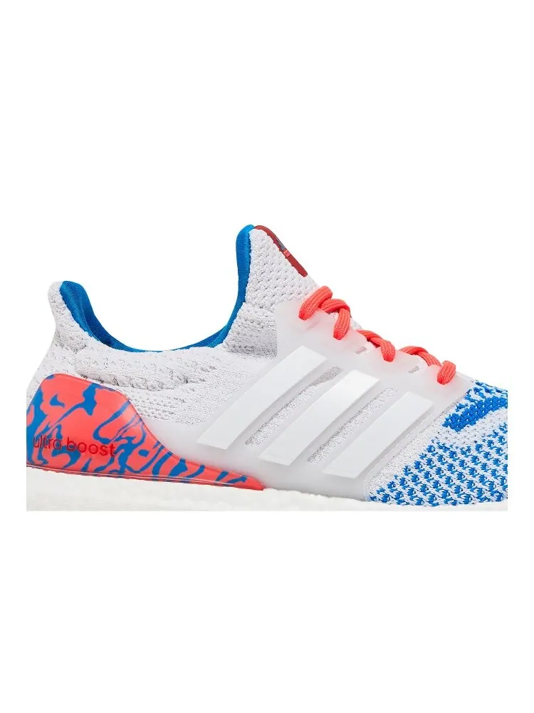 Кроссовки Adidas UltraBoost 5.0 DNA — изображение 2 из 4, белый
