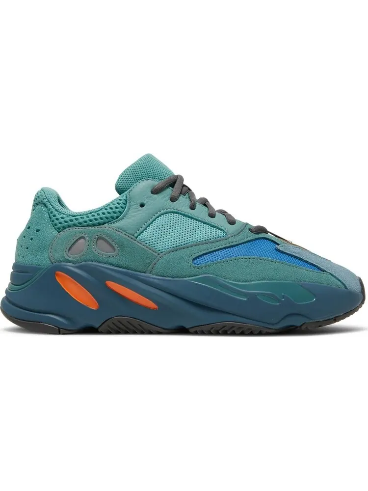 Кроссовки Adidas Yeezy Boost 700 'Faded Azure' — изображение 1 из 8, зеленый
