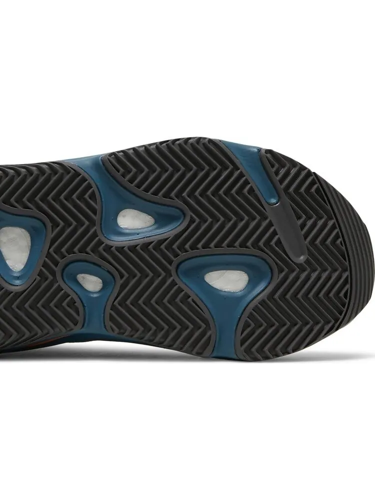 Кроссовки Adidas Yeezy Boost 700 'Faded Azure' — изображение 5 из 8, зеленый