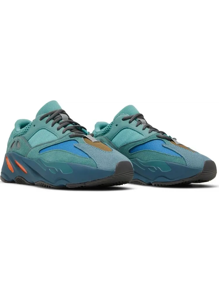 Кроссовки Adidas Yeezy Boost 700 'Faded Azure' — изображение 8 из 8, зеленый