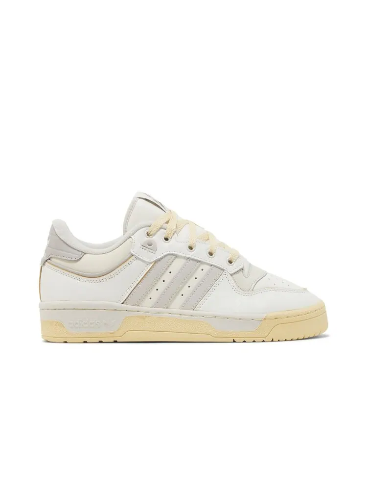 Кроссовки Adidas Rivalry Low 86 — изображение 1 из 4, белый