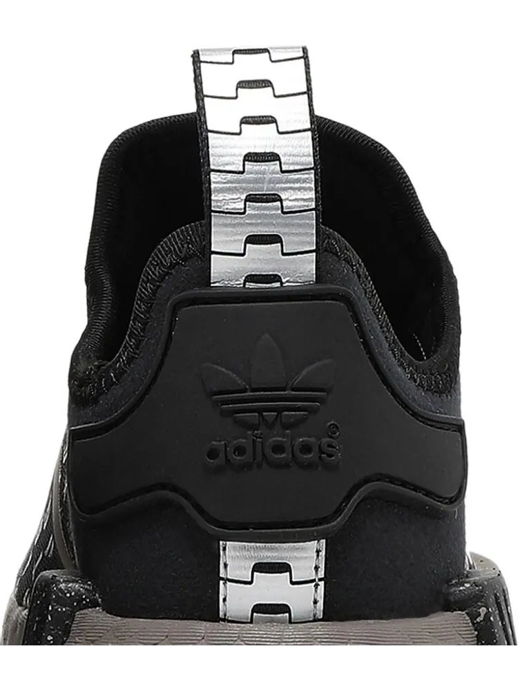 Кроссовки Adidas Star Wars x NMD_R1 'Mandolarian' — изображение 7 из 8, черный