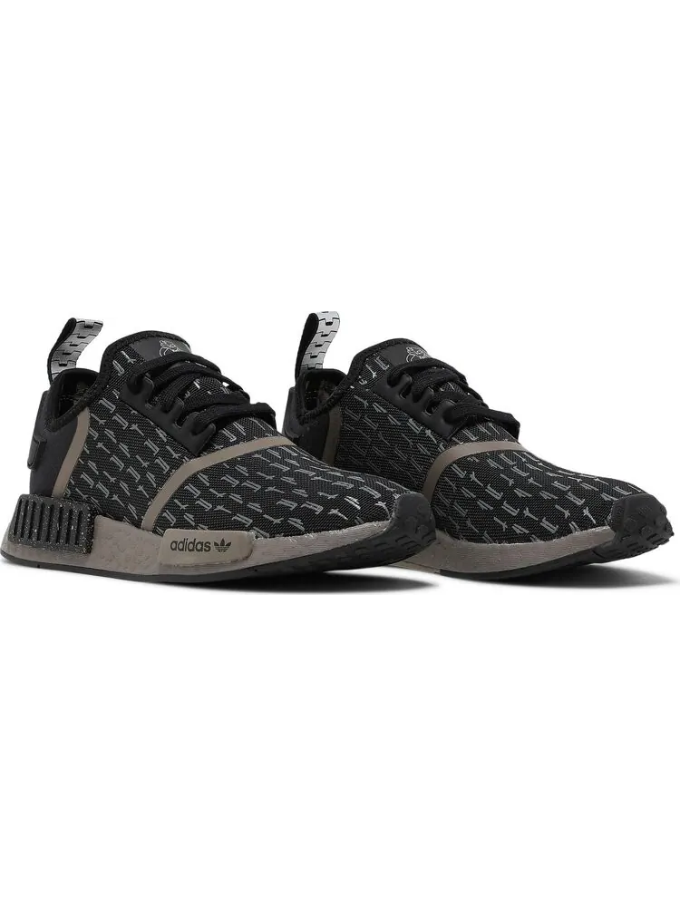 Кроссовки Adidas Star Wars x NMD_R1 'Mandolarian' — изображение 8 из 8, черный